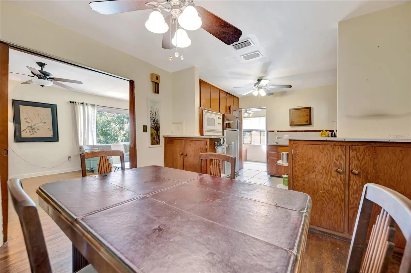 1622 18TH AVE W