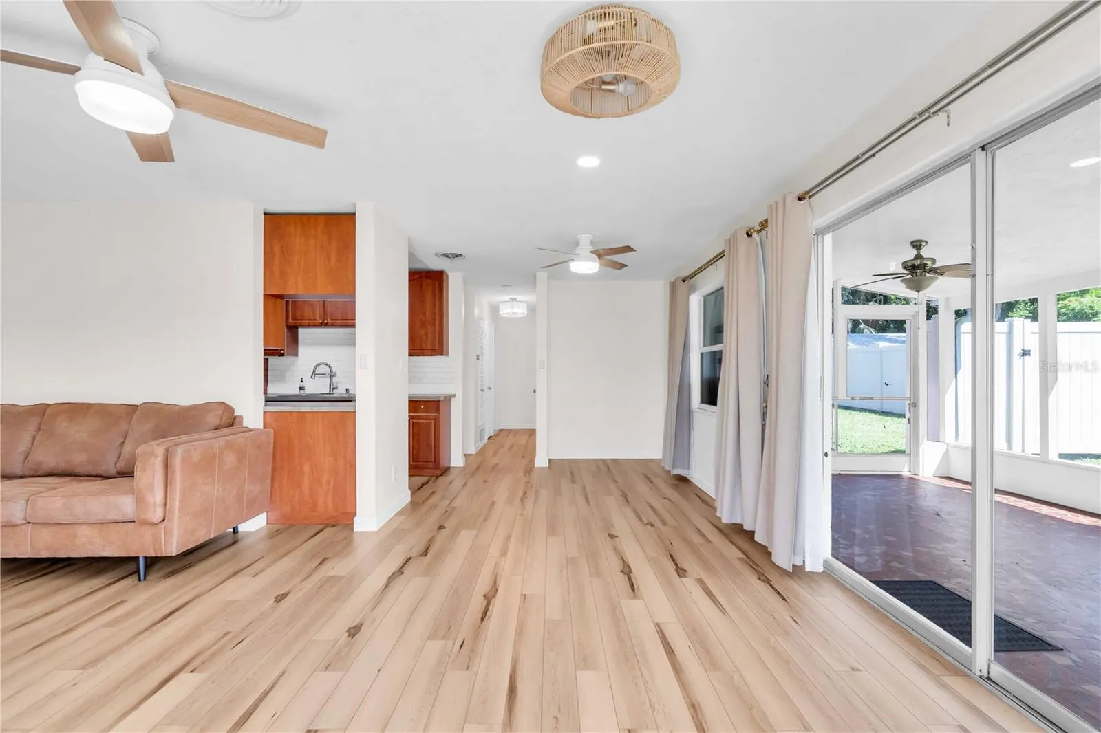 3111 BAYSHORE GARDENS PKWY