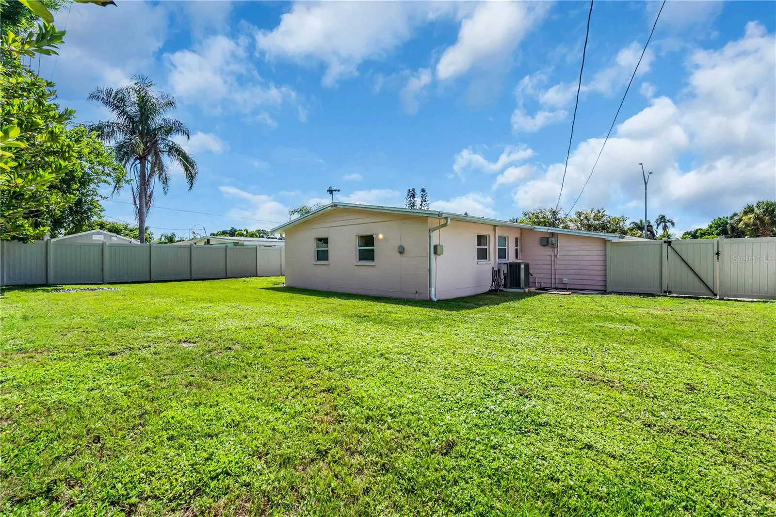 3111 BAYSHORE GARDENS PKWY