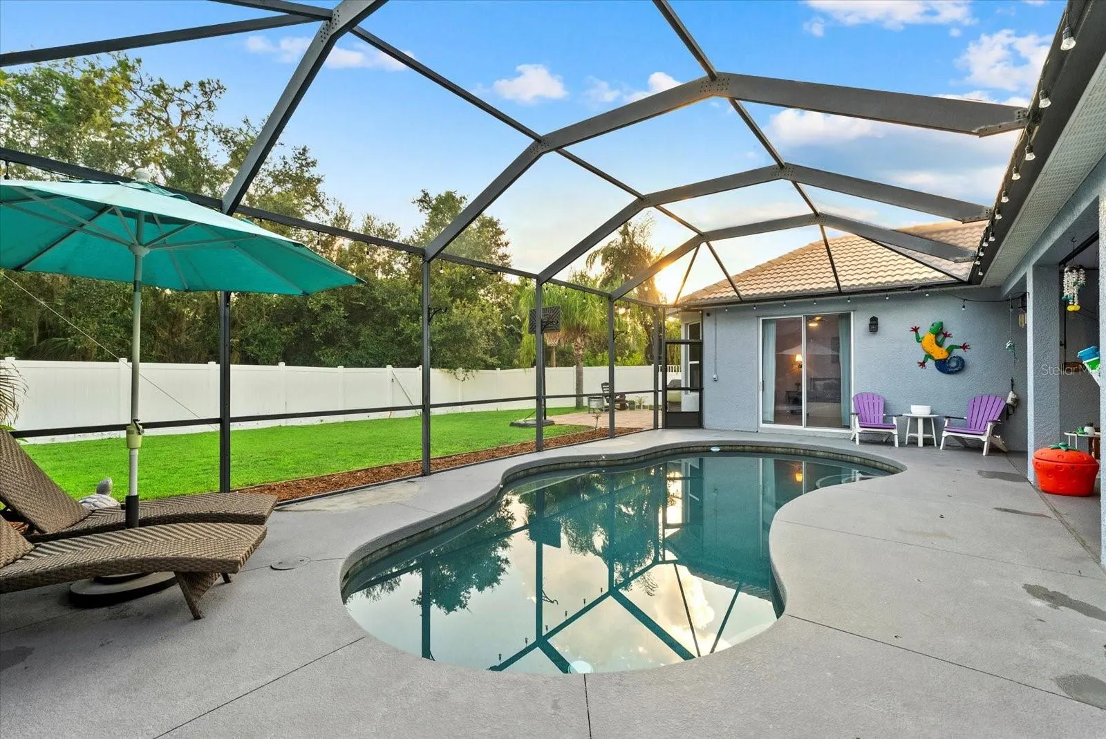 1602 PINYON PINE DR