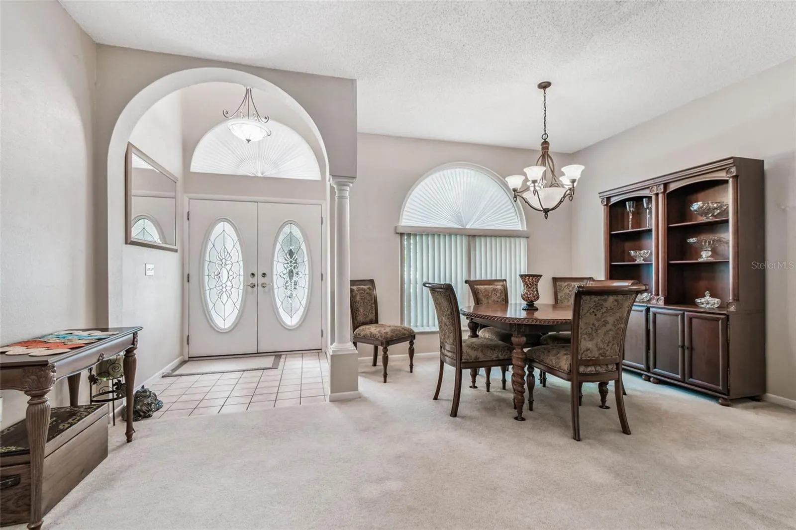 11230 BLOOMINGTON DR