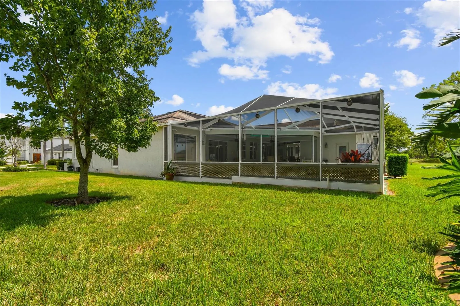 11230 BLOOMINGTON DR