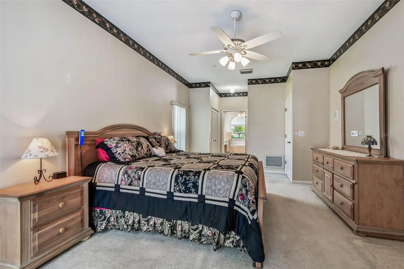 11230 BLOOMINGTON DR