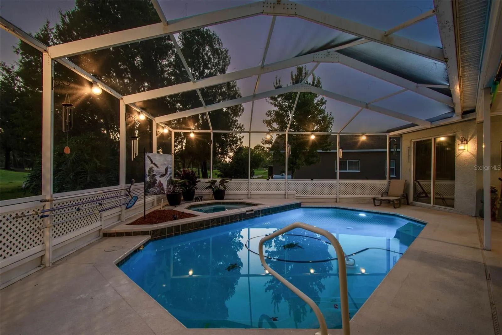 11230 BLOOMINGTON DR
