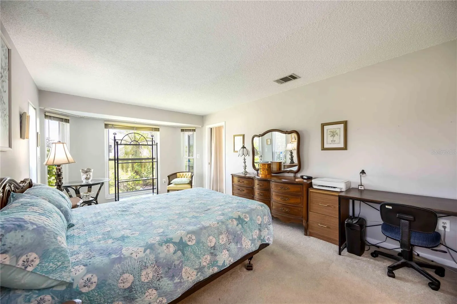 546 HIGHLAND AVE NW