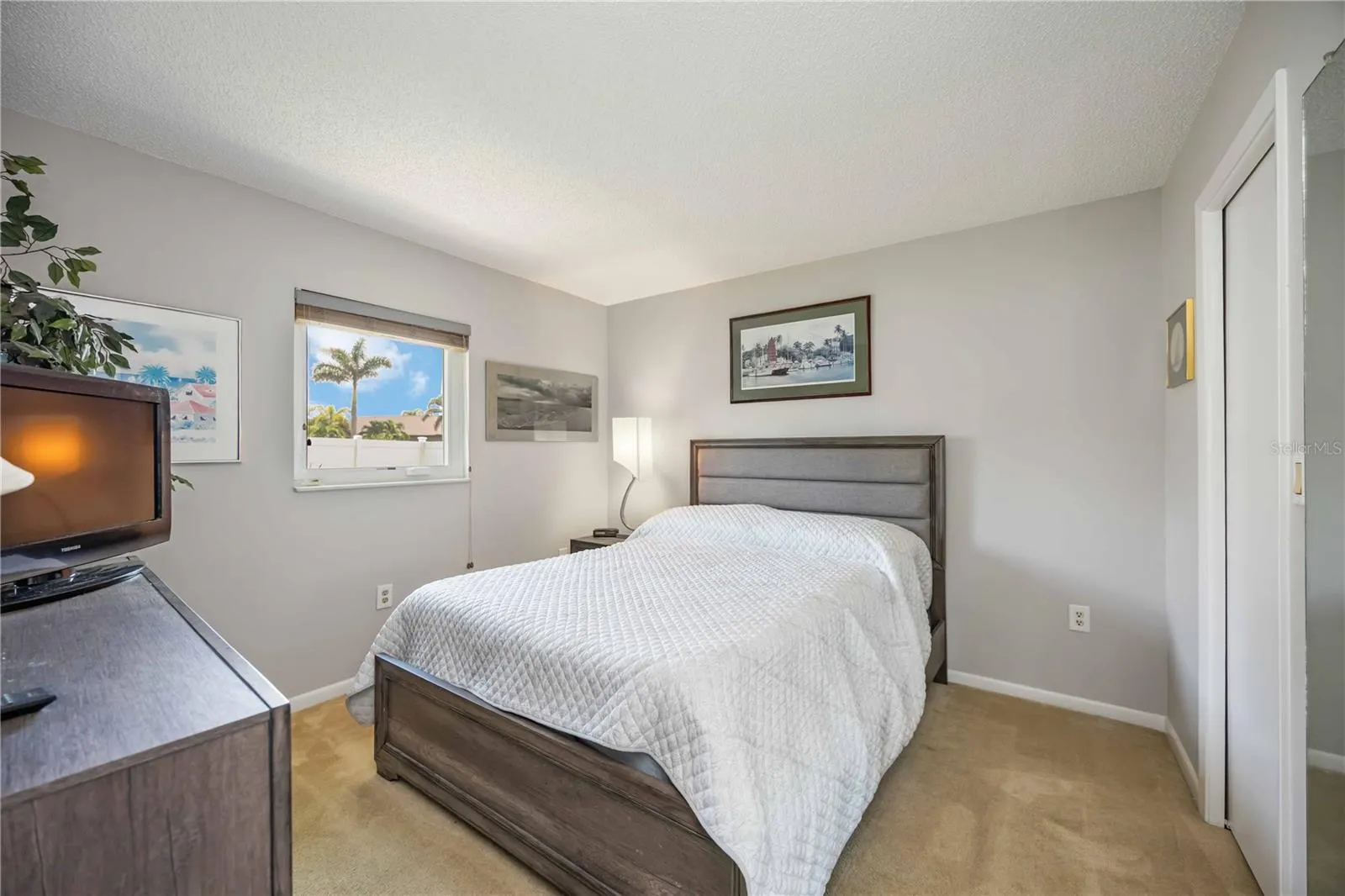 546 HIGHLAND AVE NW