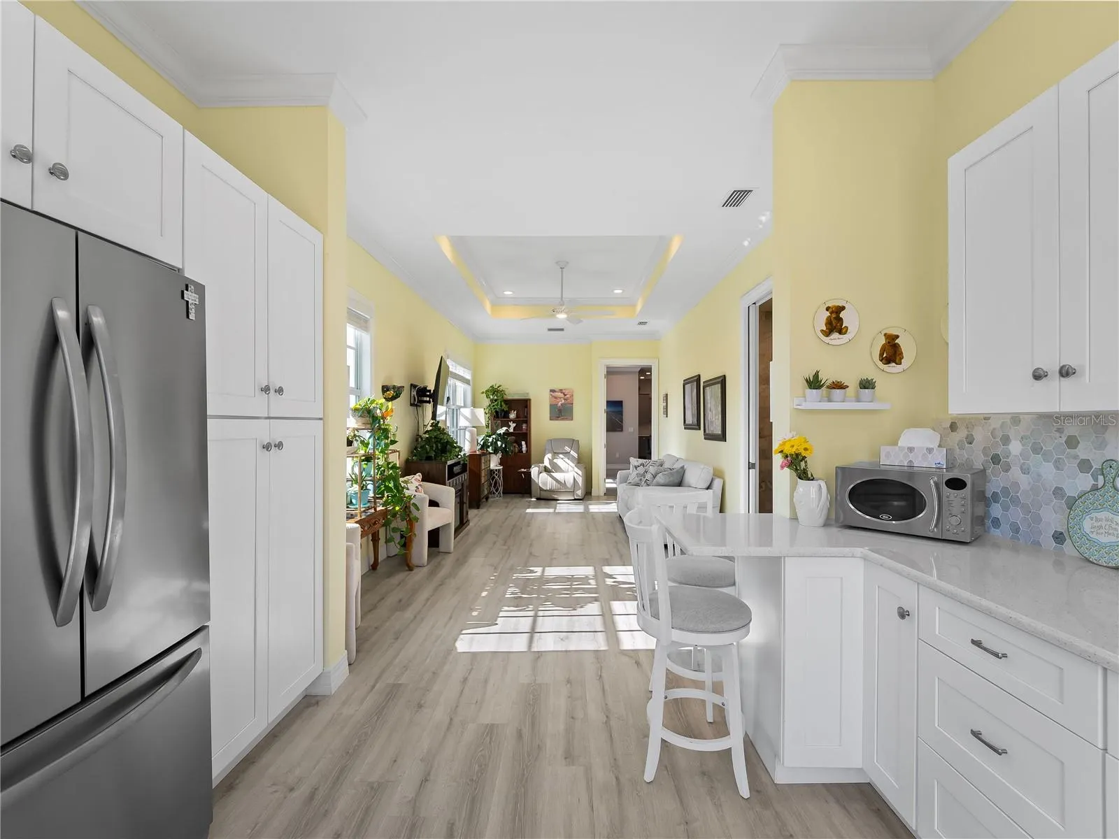 9016 FALCON CT