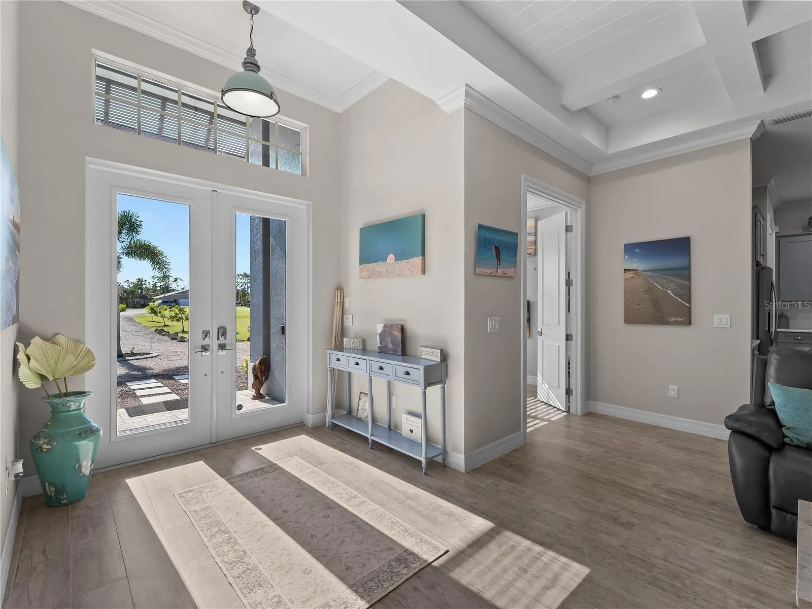 9016 FALCON CT
