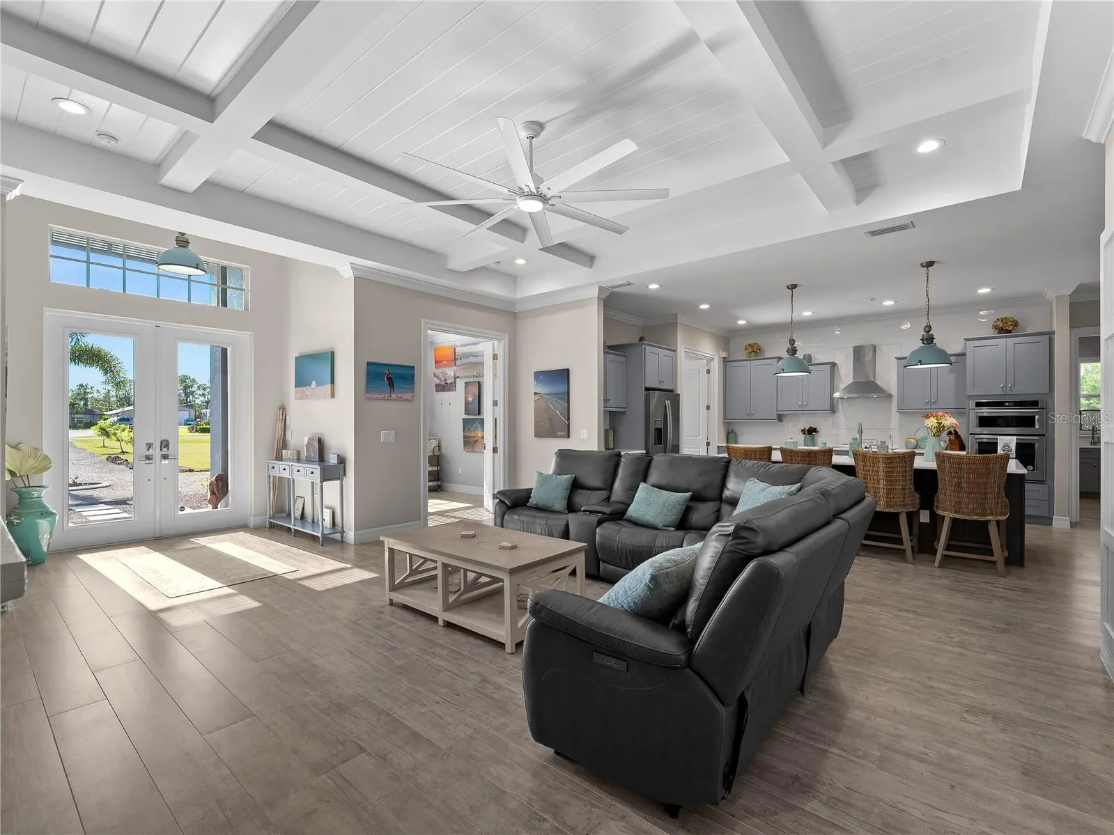 9016 FALCON CT