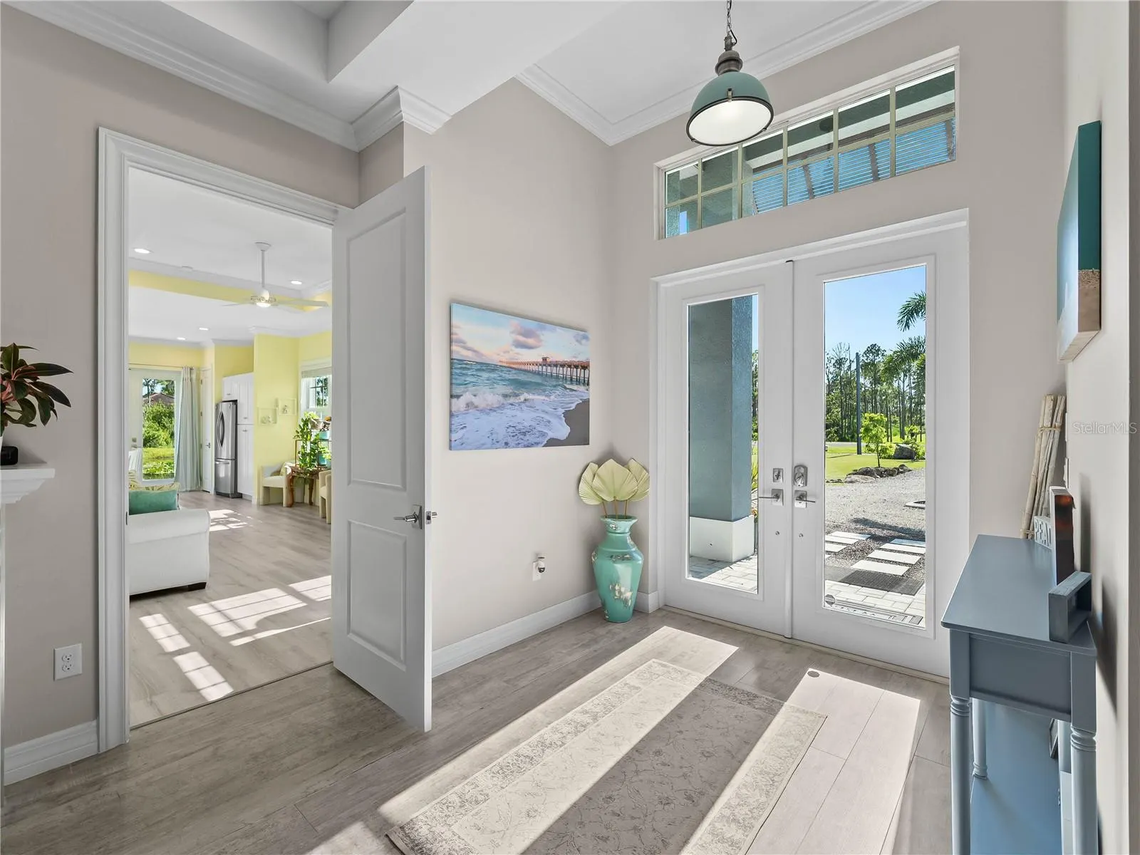 9016 FALCON CT