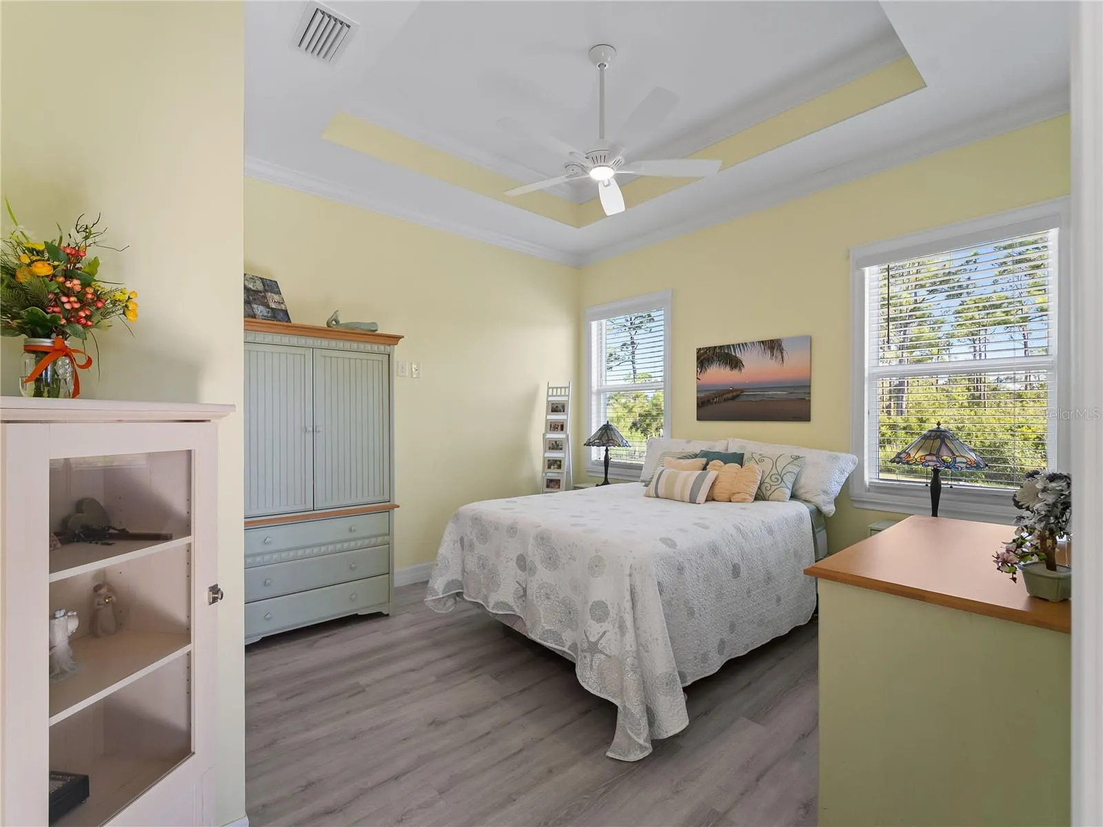 9016 FALCON CT