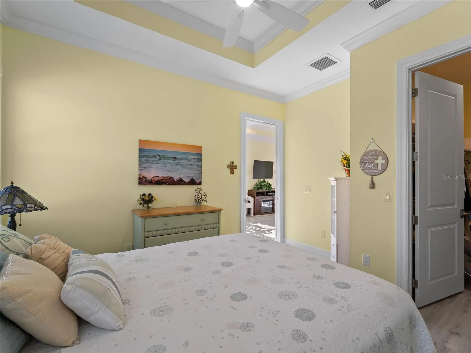 9016 FALCON CT