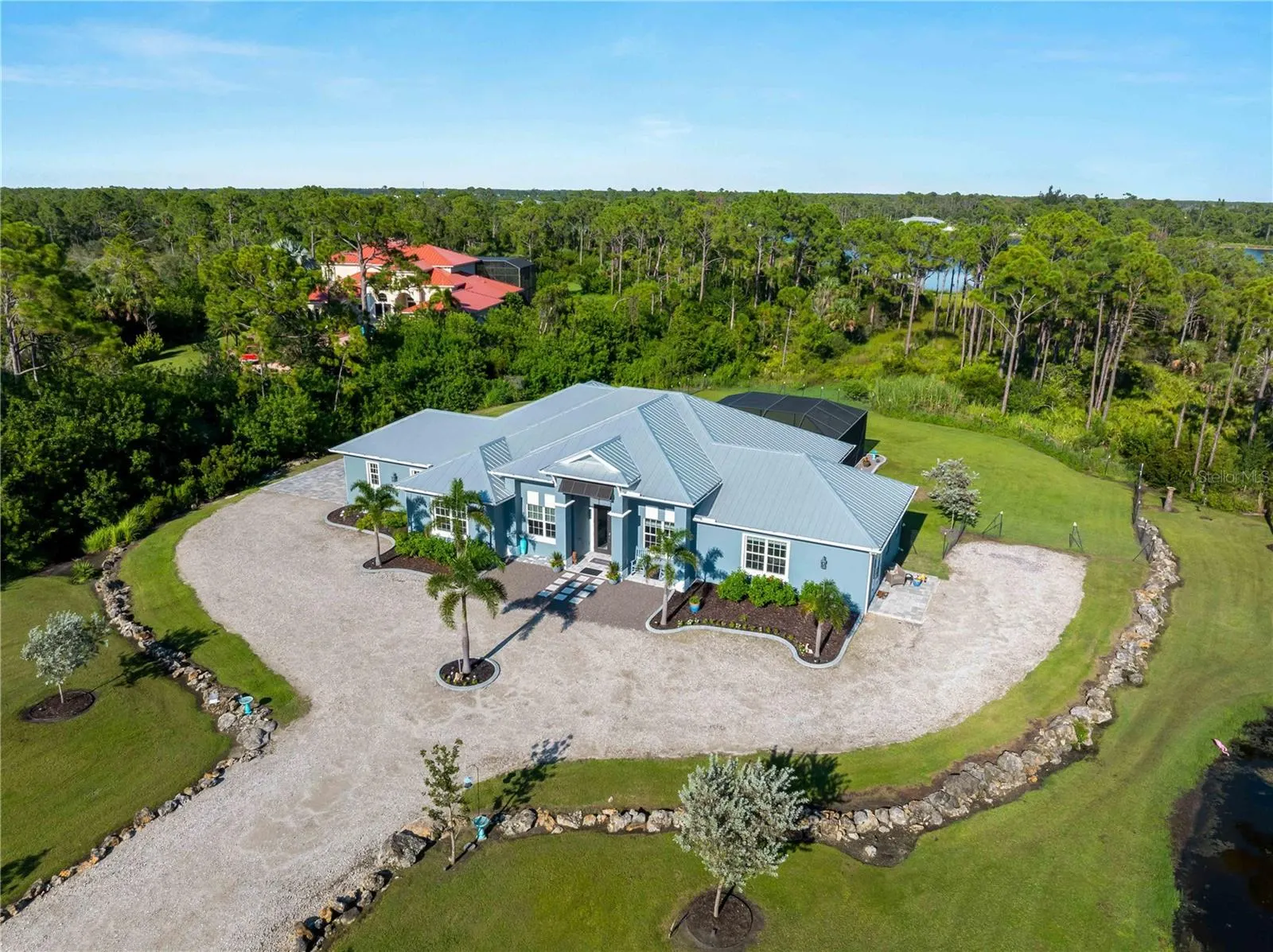 9016 FALCON CT