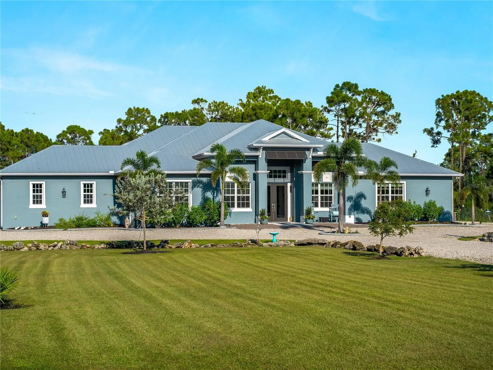 9016 FALCON CT
