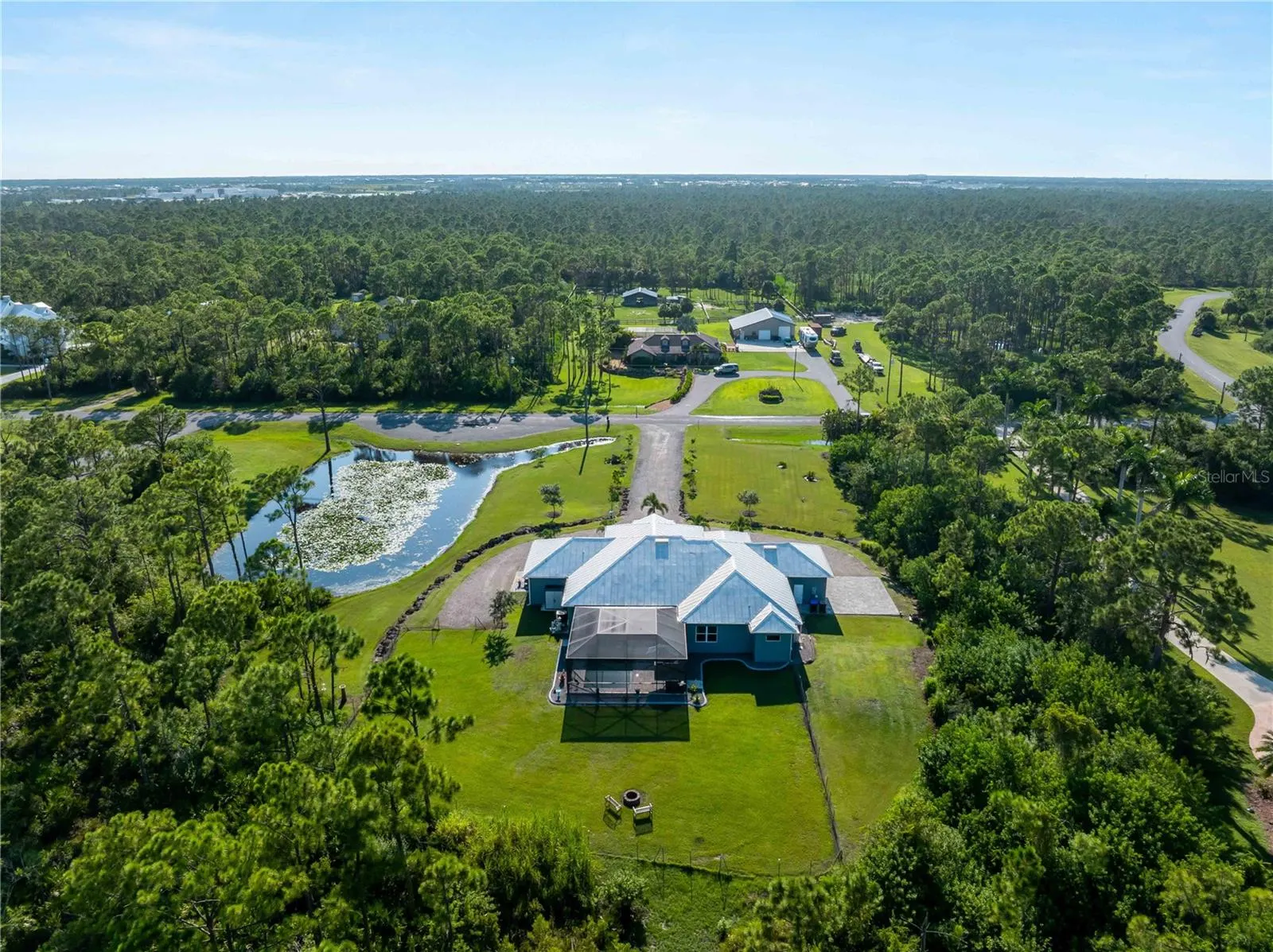 9016 FALCON CT