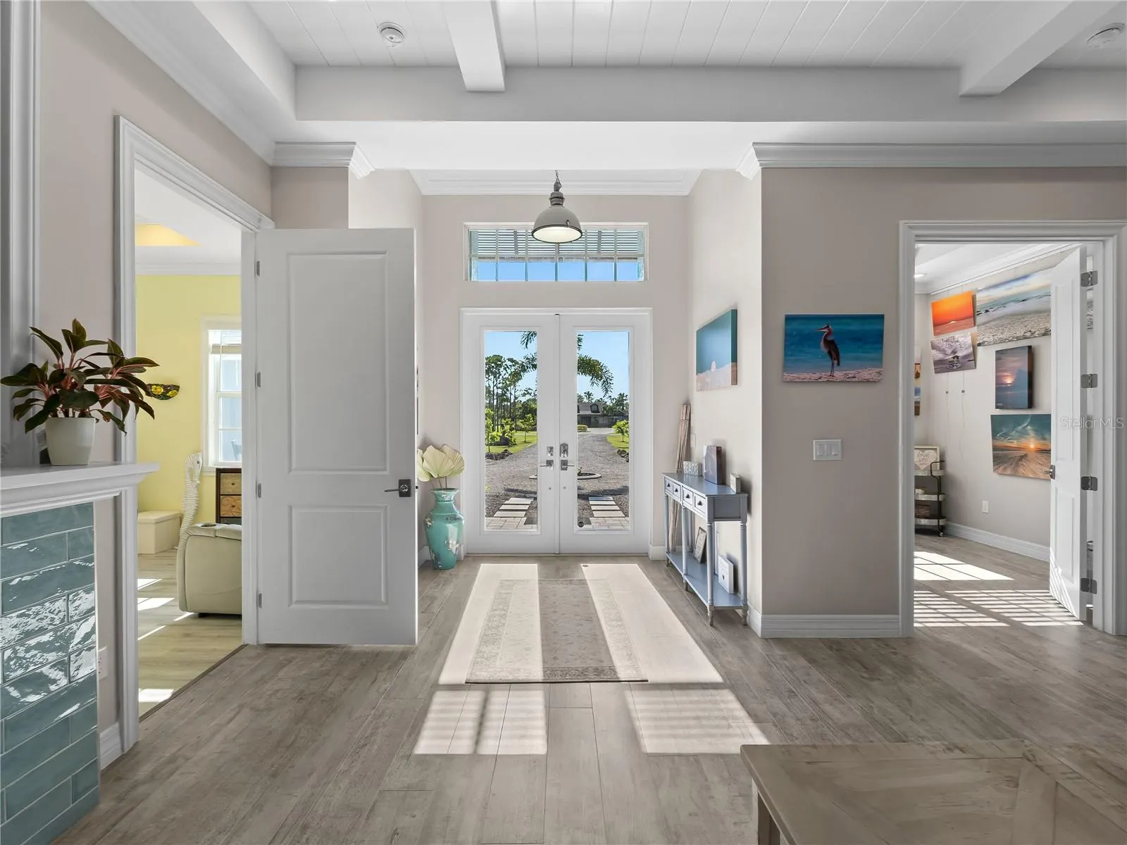 9016 FALCON CT