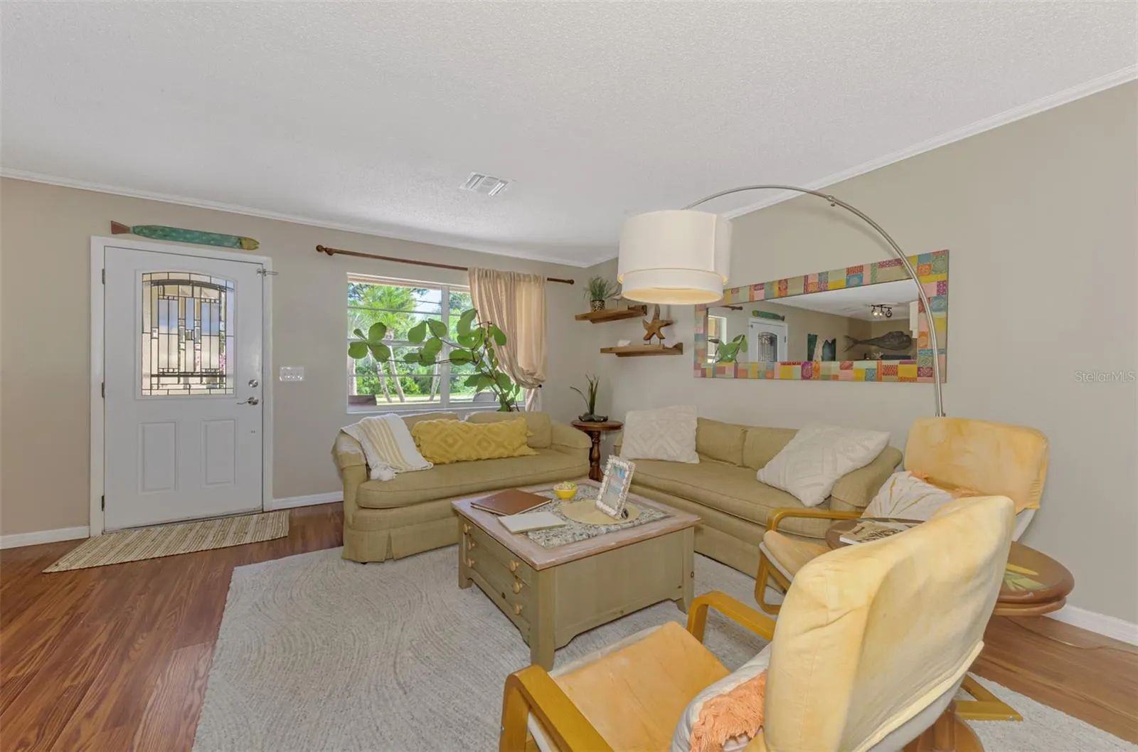 1712 SHELL DR