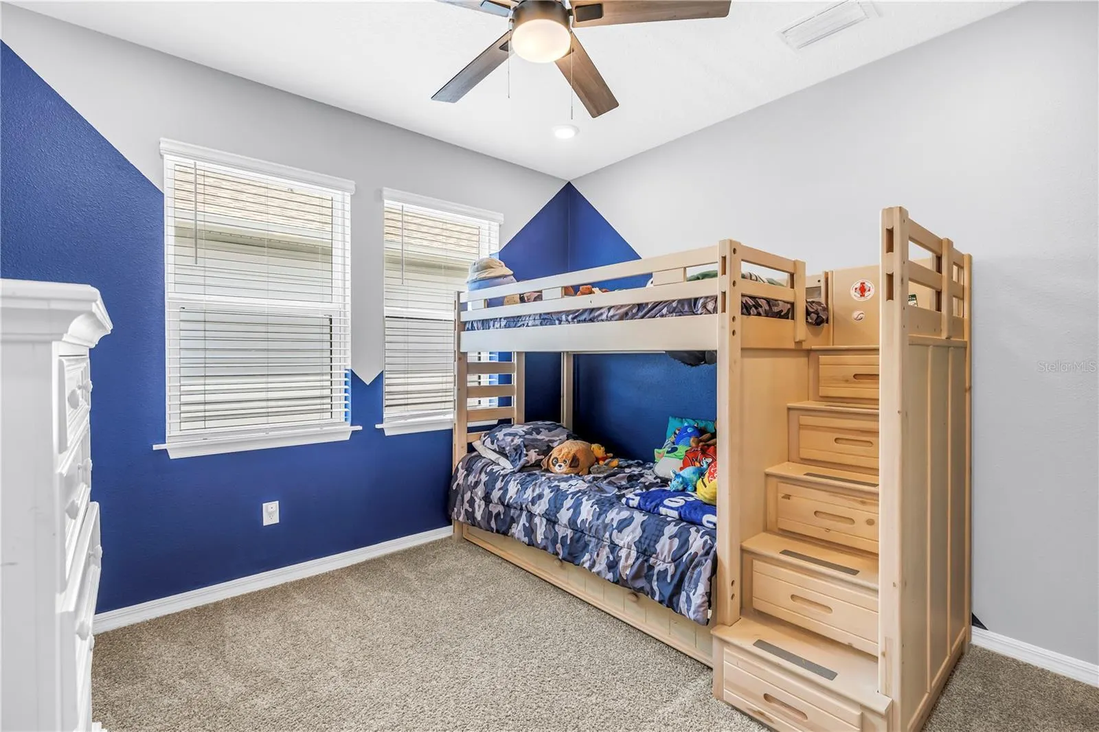 9240 TEQUILA SUNRISE DR