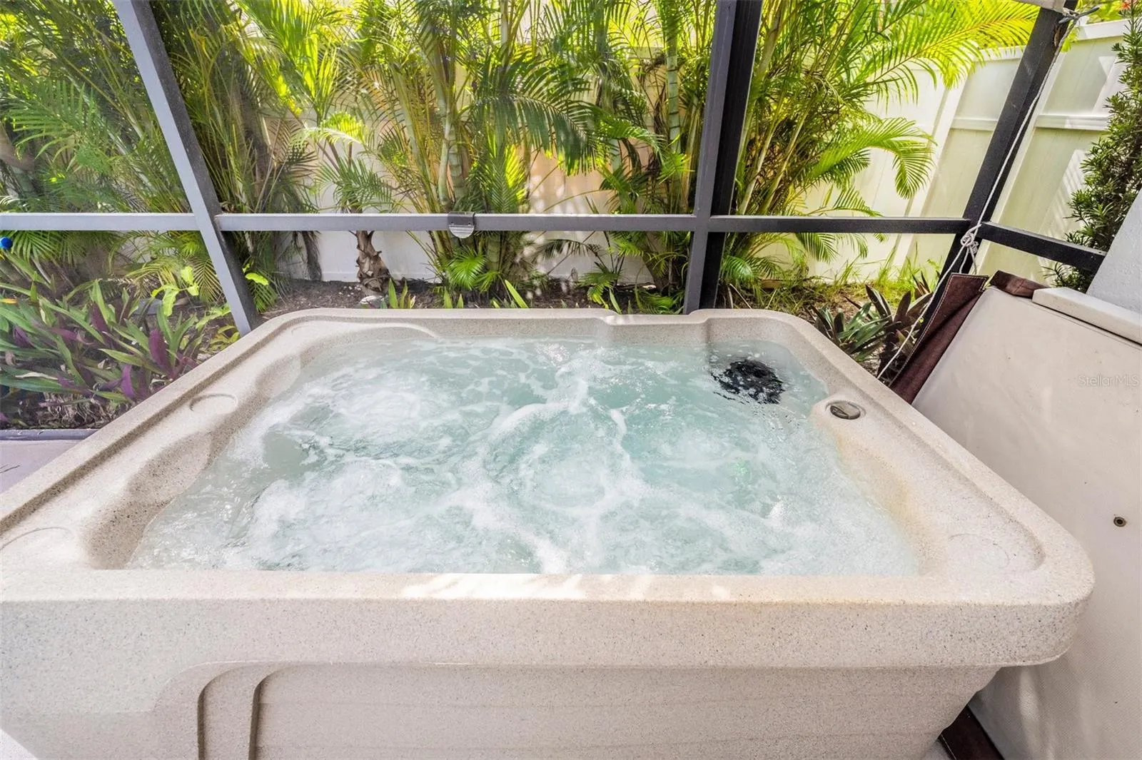 2920 CAPTIVA DR