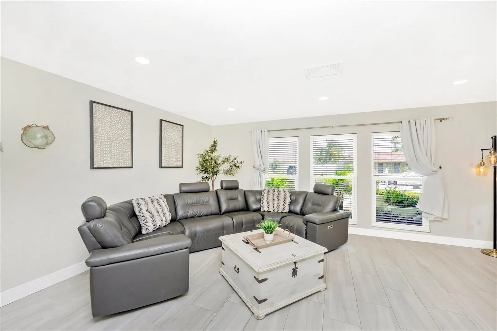 2920 CAPTIVA DR