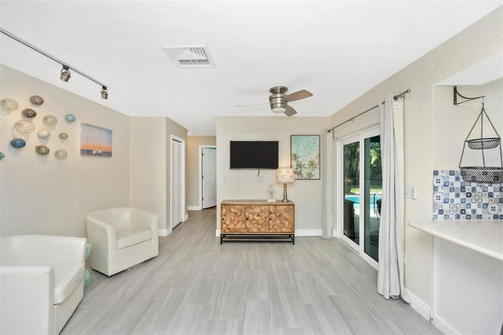 2920 CAPTIVA DR