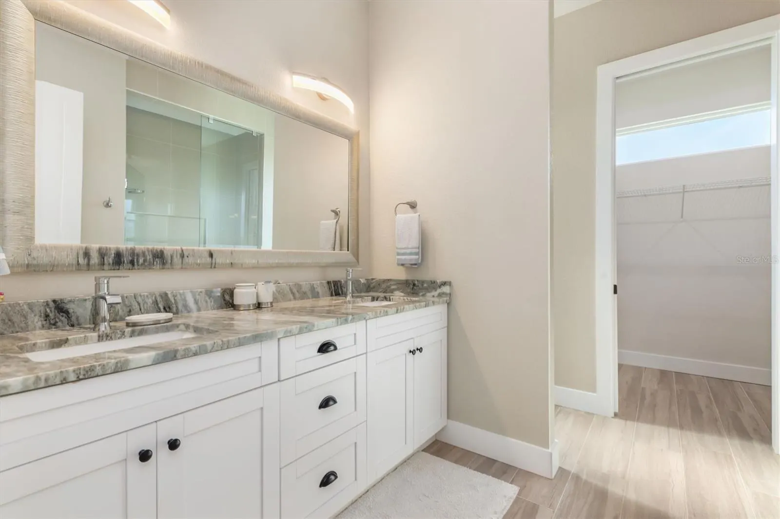 2 SPORTSMAN CIR