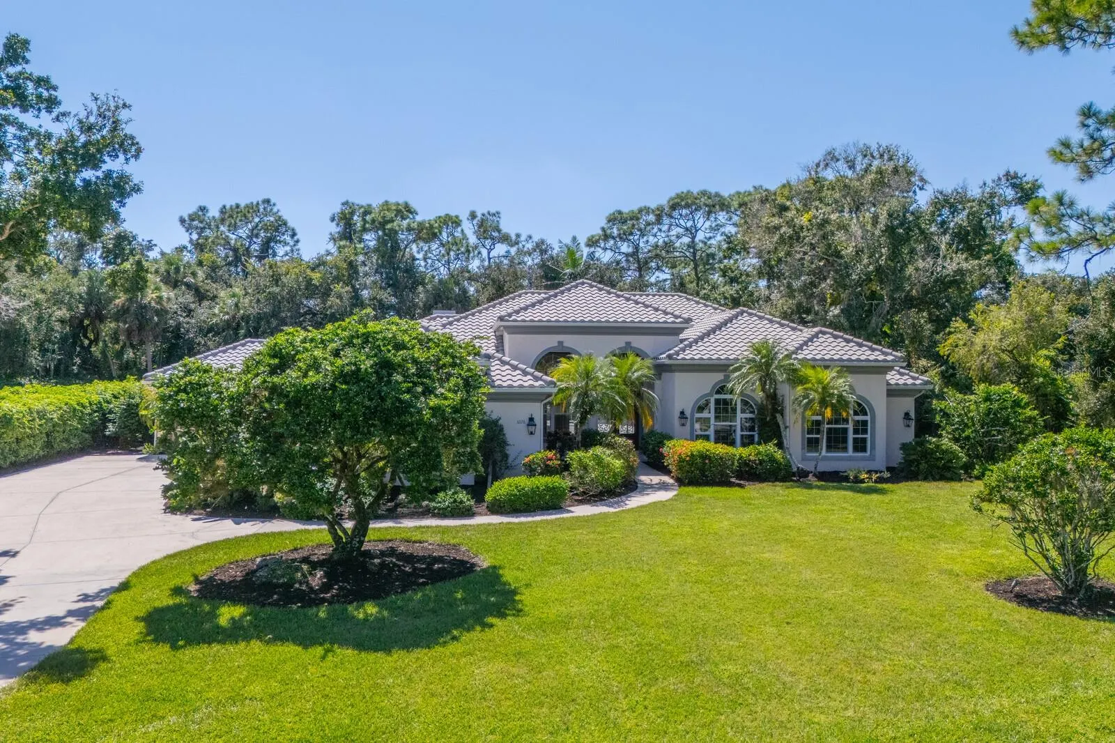 3226 DICK WILSON DR