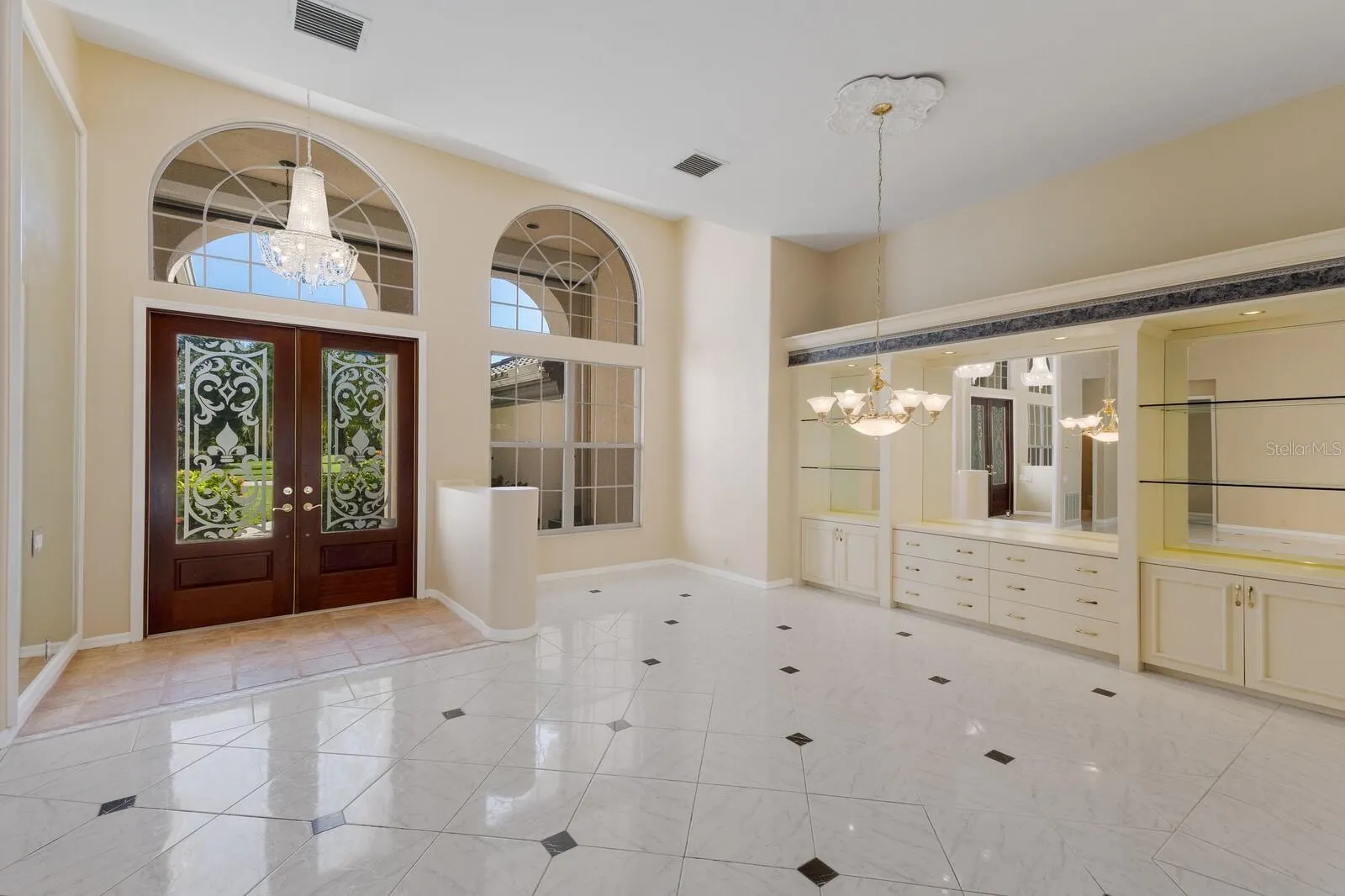 3226 DICK WILSON DR