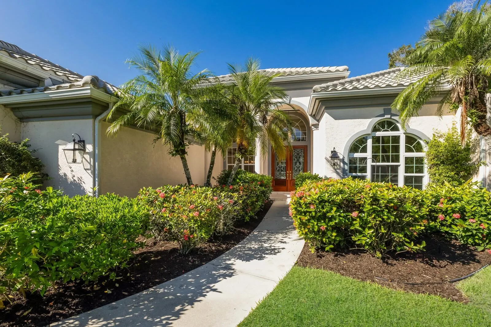 3226 DICK WILSON DR