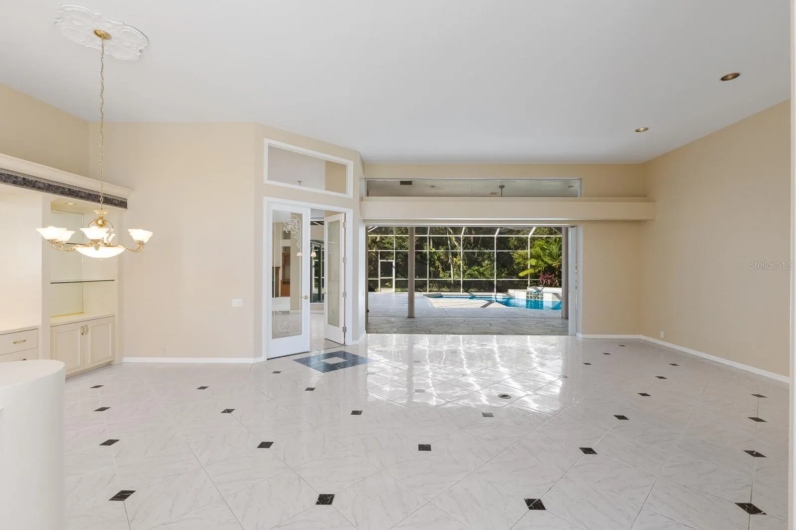 3226 DICK WILSON DR