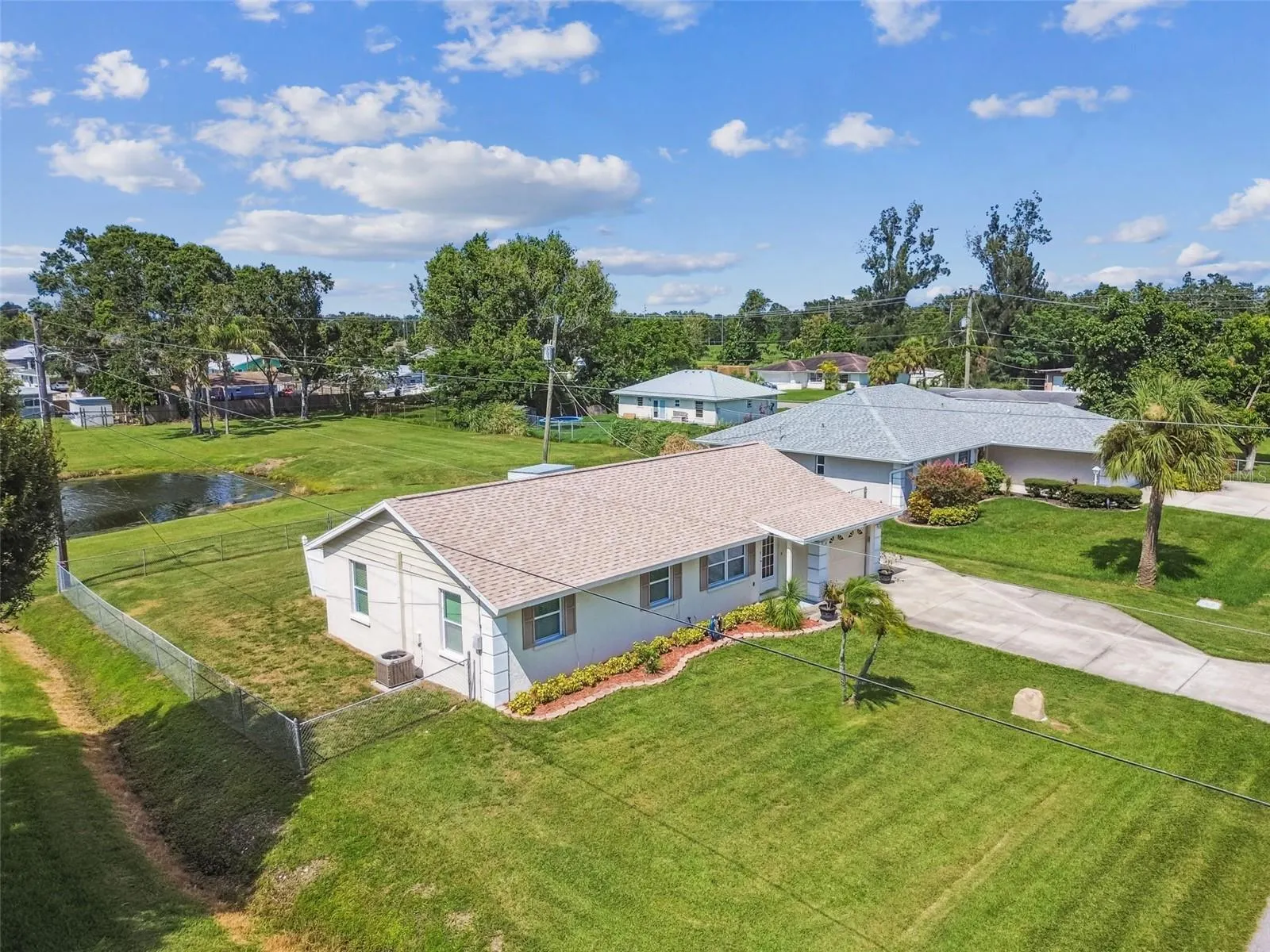 324 43RD STREET BLVD W