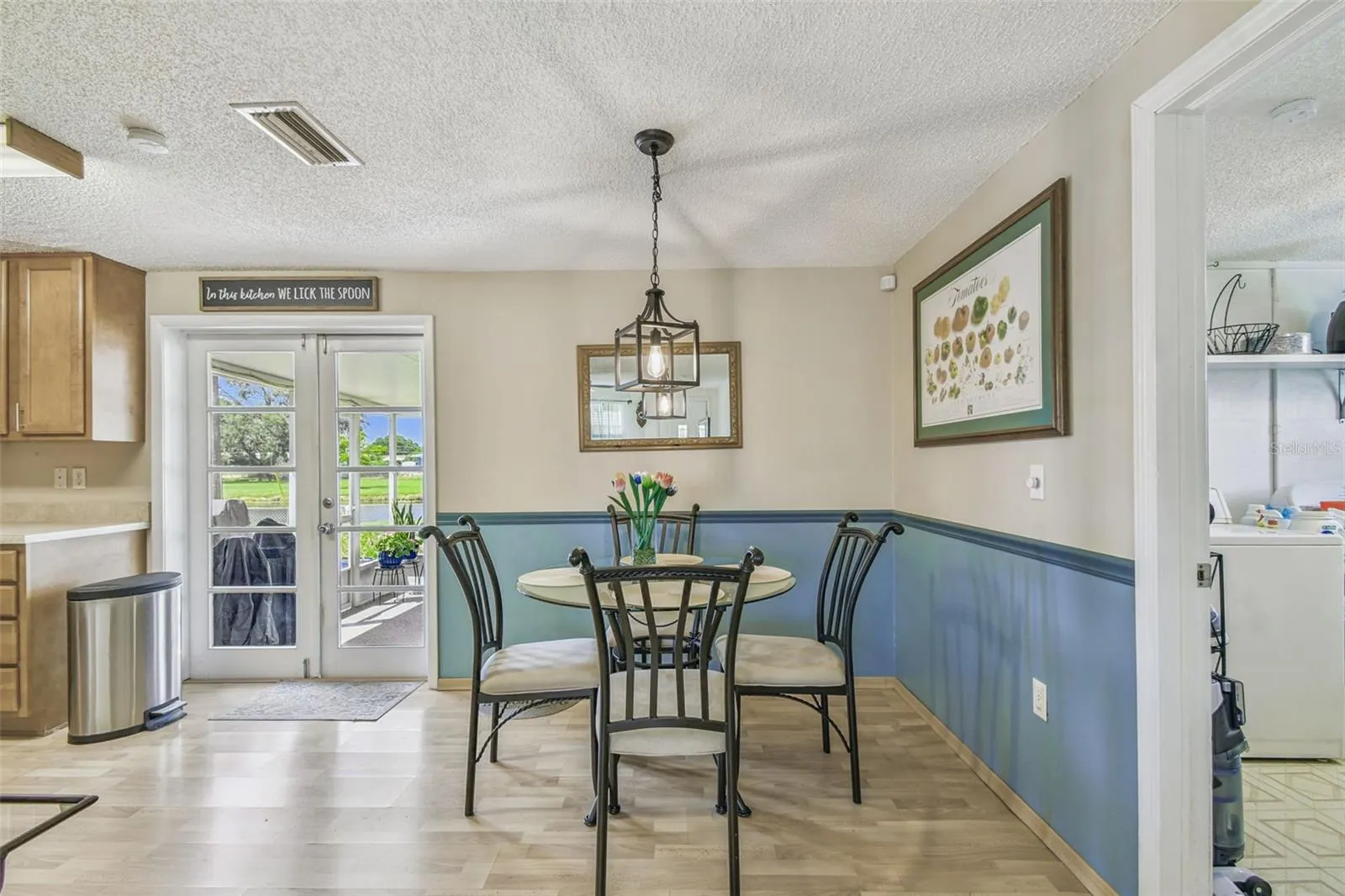 324 43RD STREET BLVD W