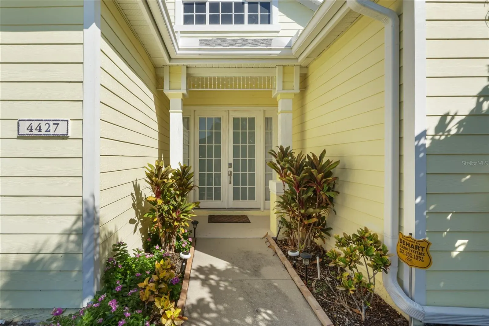 4427 SHARK DR