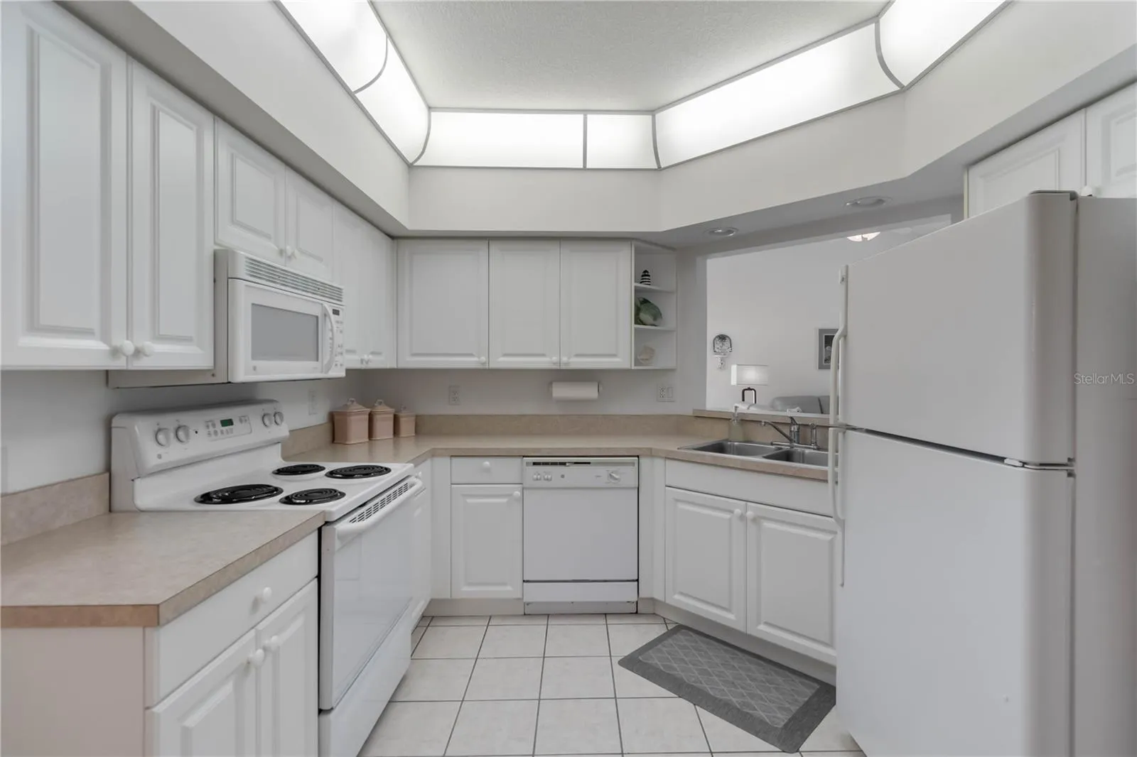 7064 STRAND CIR #101, #101