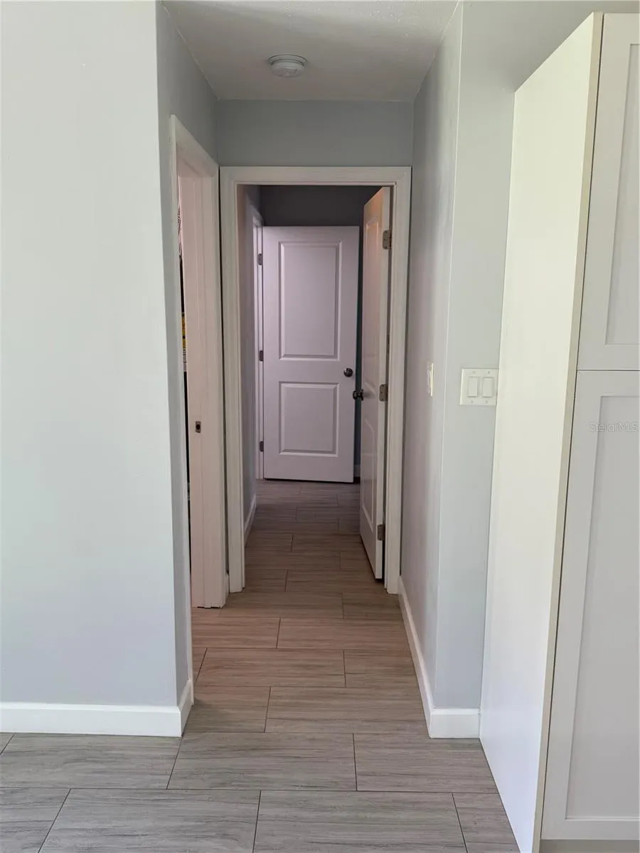 2451 NASSAU ST