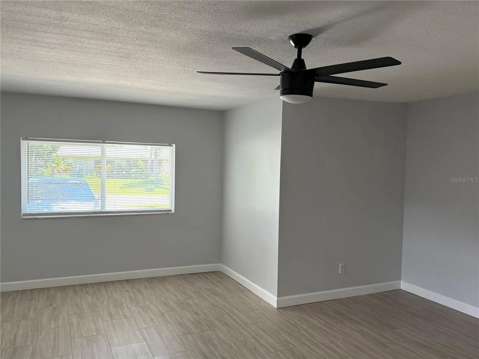 2451 NASSAU ST
