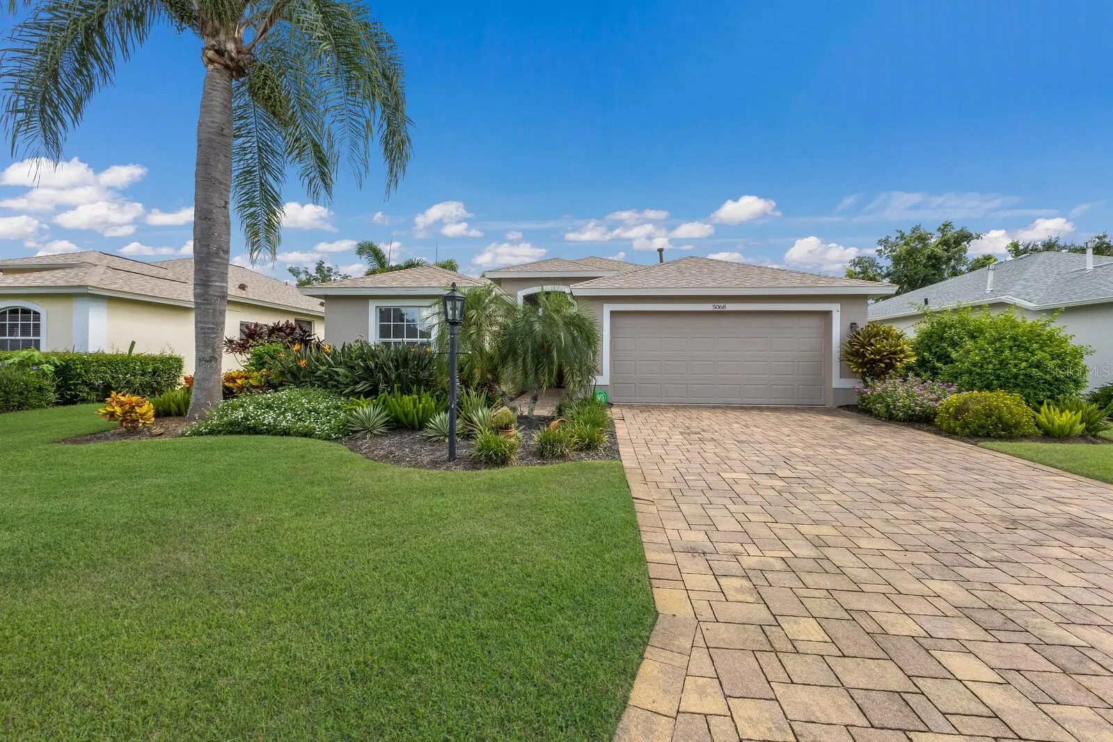 5068 CREEKSIDE TRL