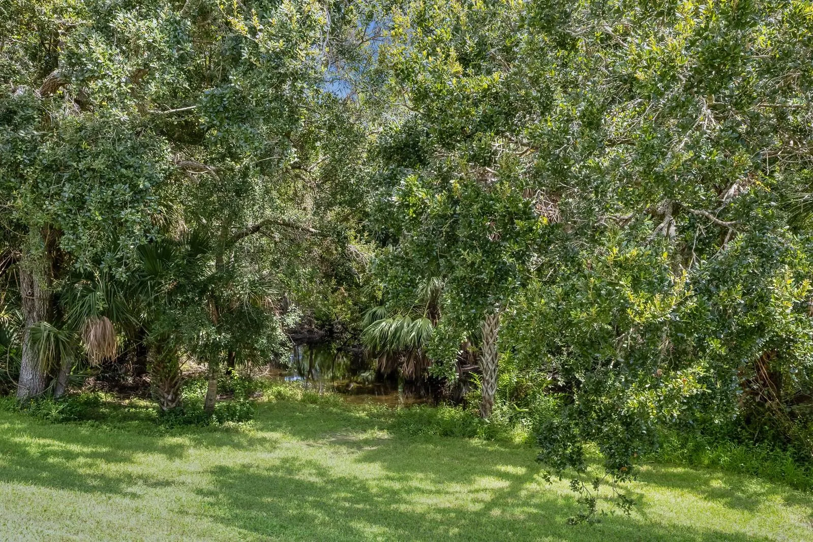 5068 CREEKSIDE TRL