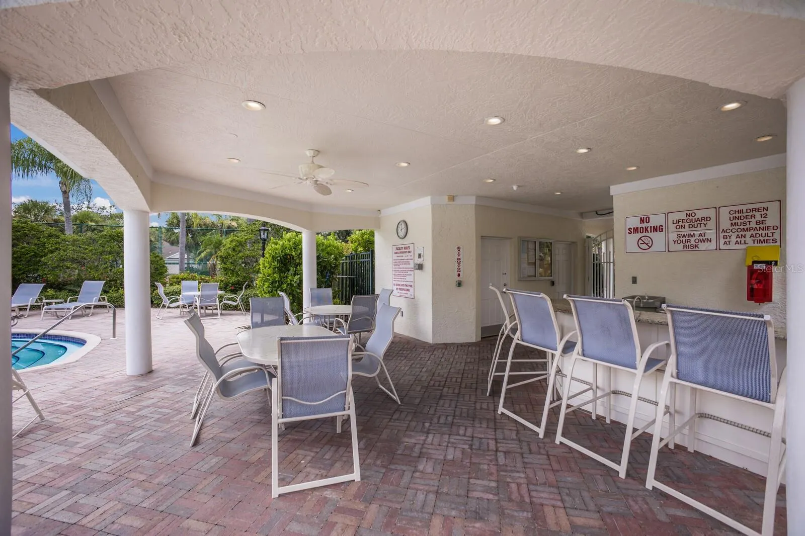 5068 CREEKSIDE TRL