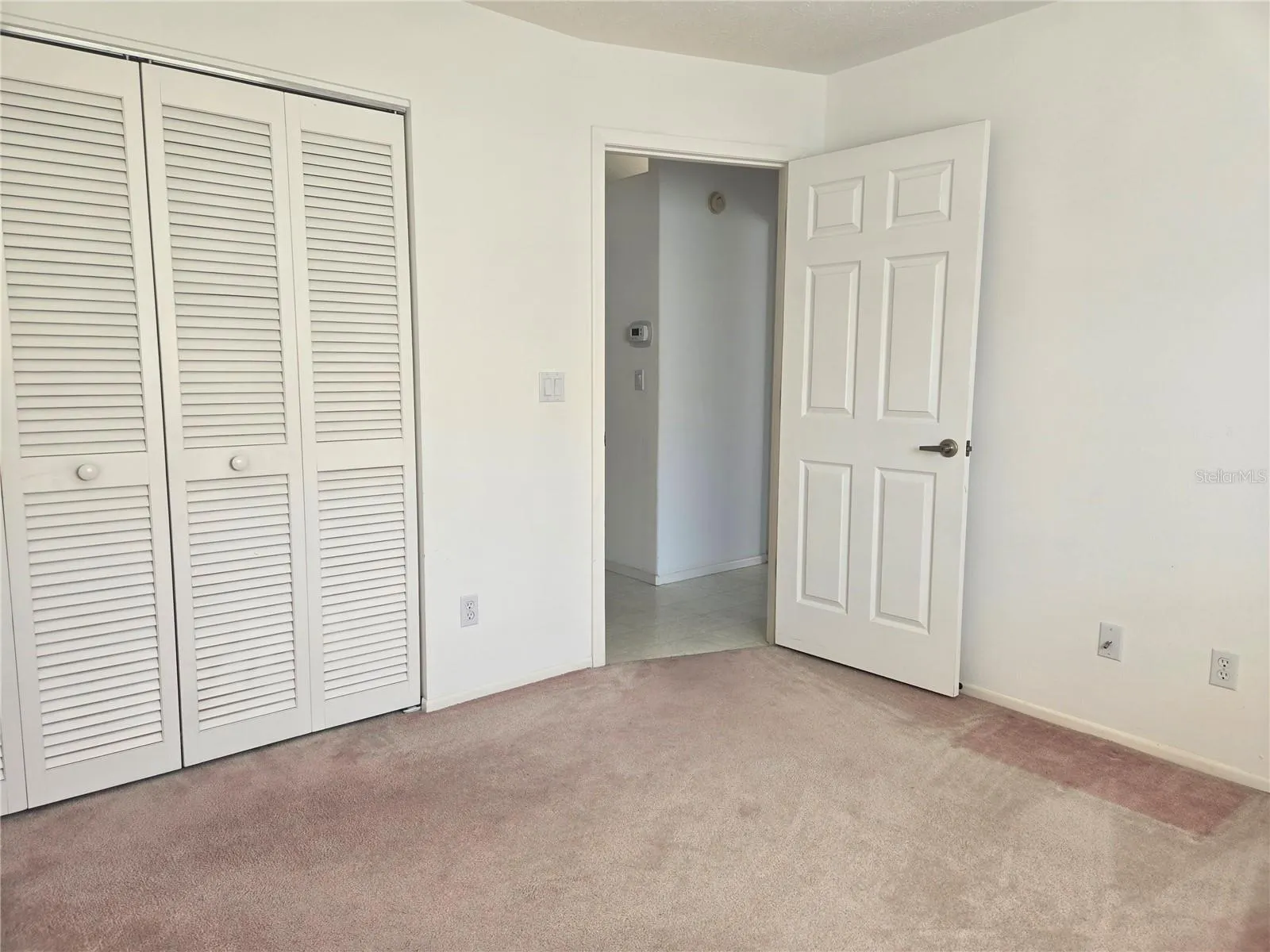 6814 67TH STREET CIR E