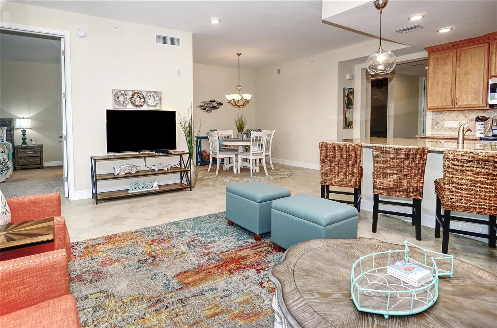 392 ARUBA CIR #102, #102