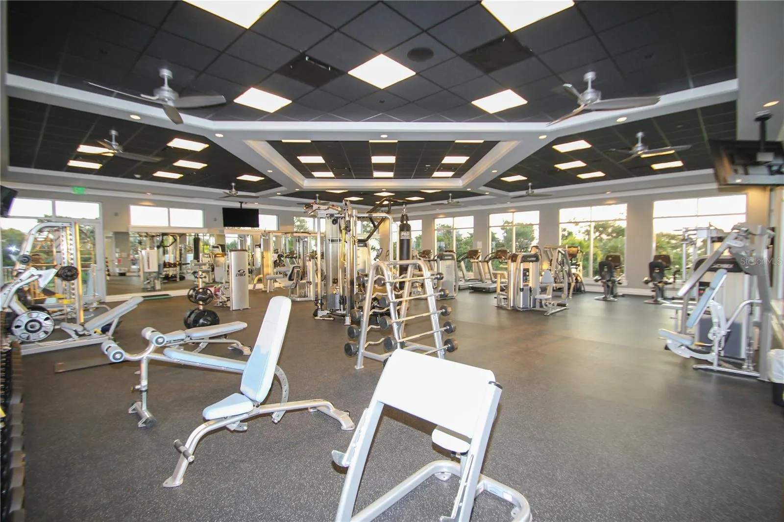 392 ARUBA CIR #102, #102