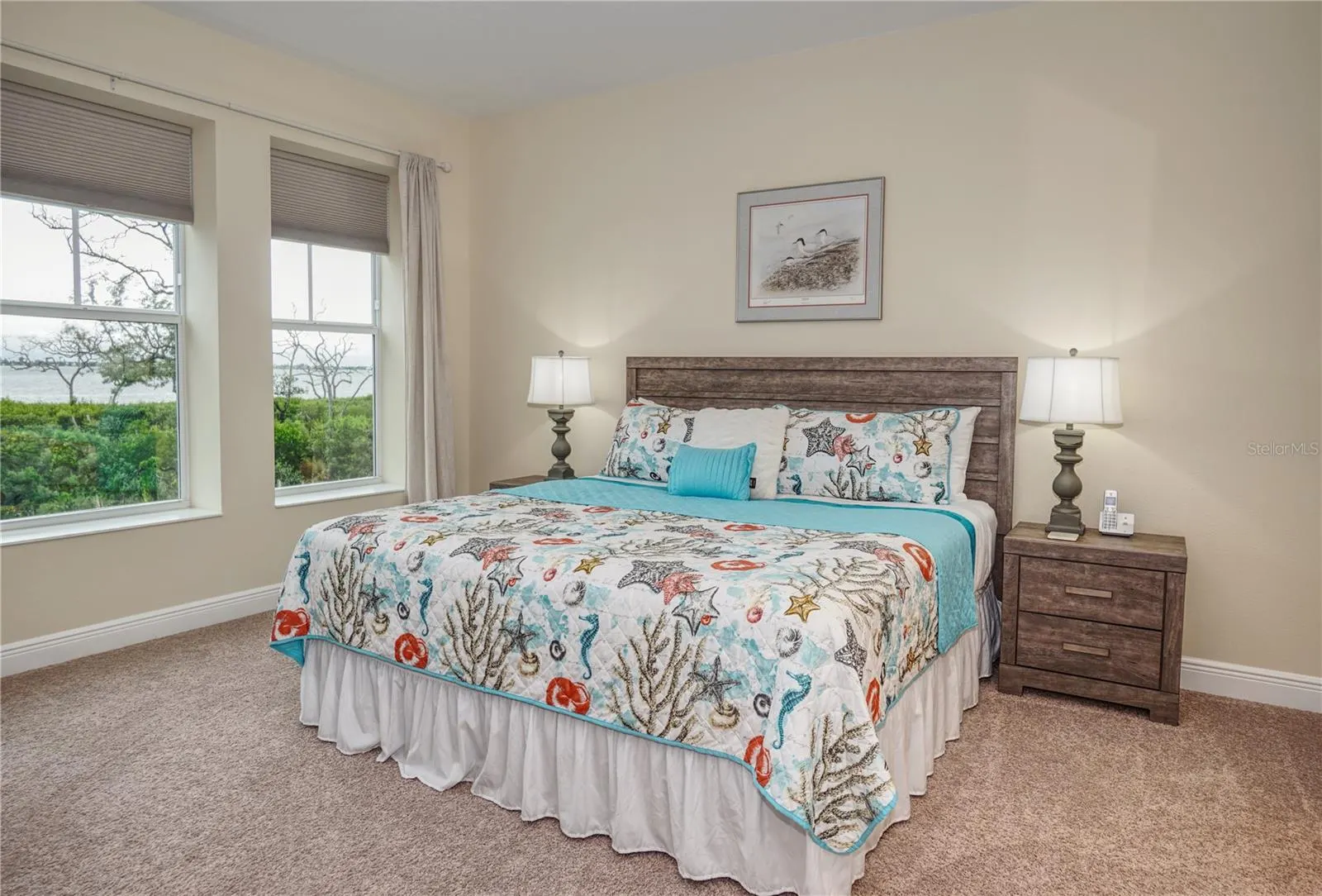 392 ARUBA CIR #102, #102