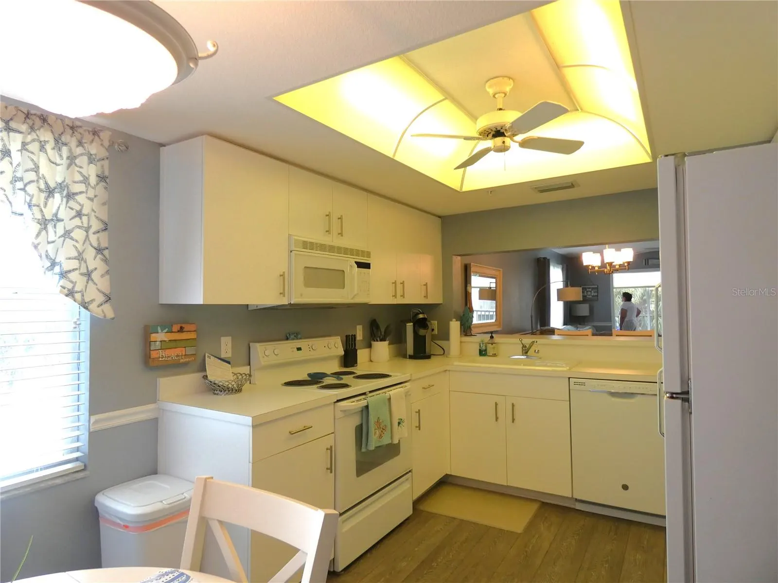 9320 CLUBSIDE CIR #2208, #2208