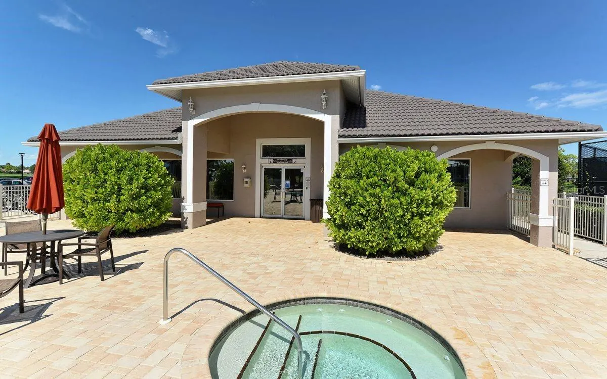 9320 CLUBSIDE CIR #2208, #2208
