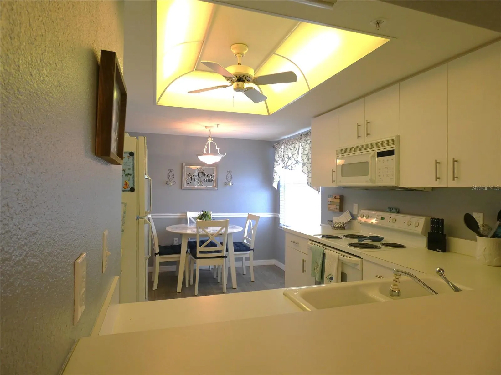 9320 CLUBSIDE CIR #2208, #2208