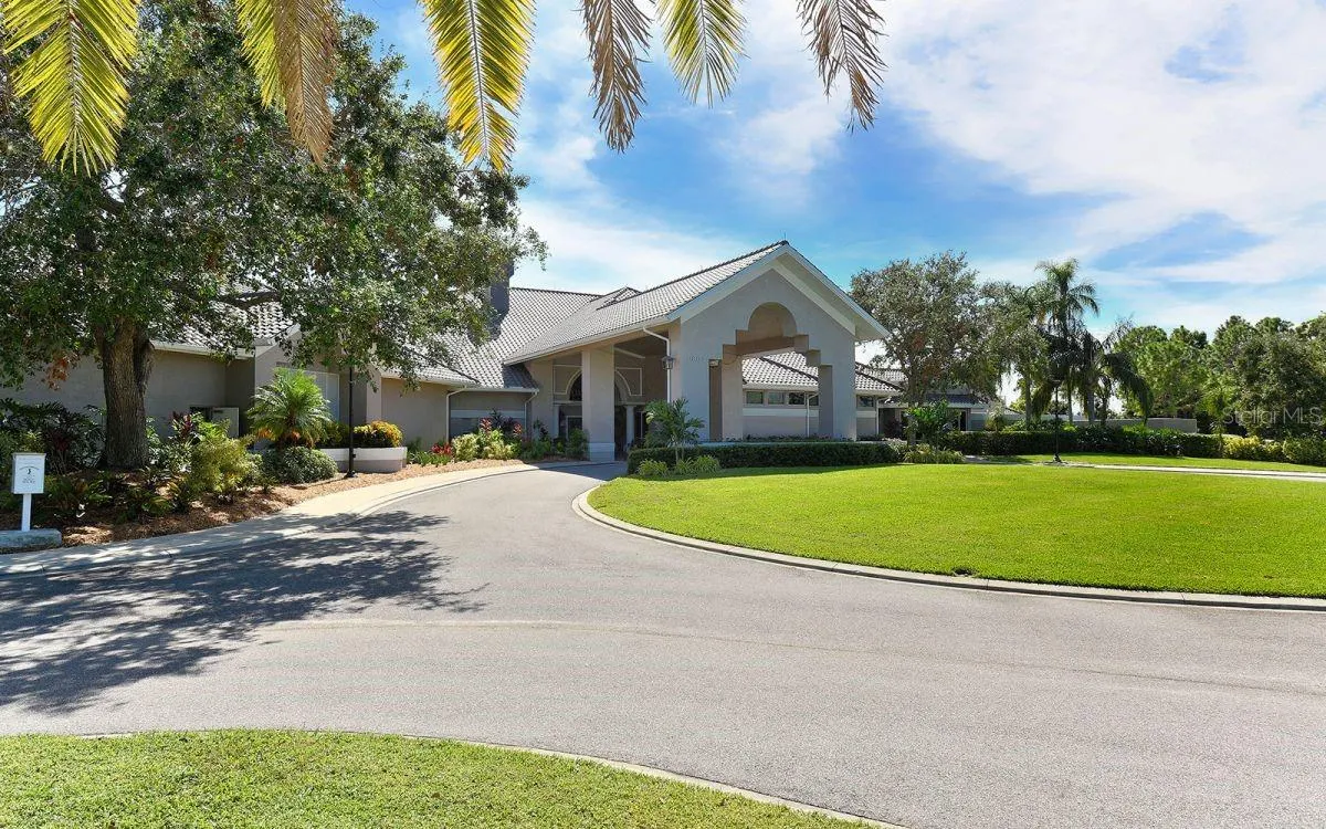 9320 CLUBSIDE CIR #2208, #2208