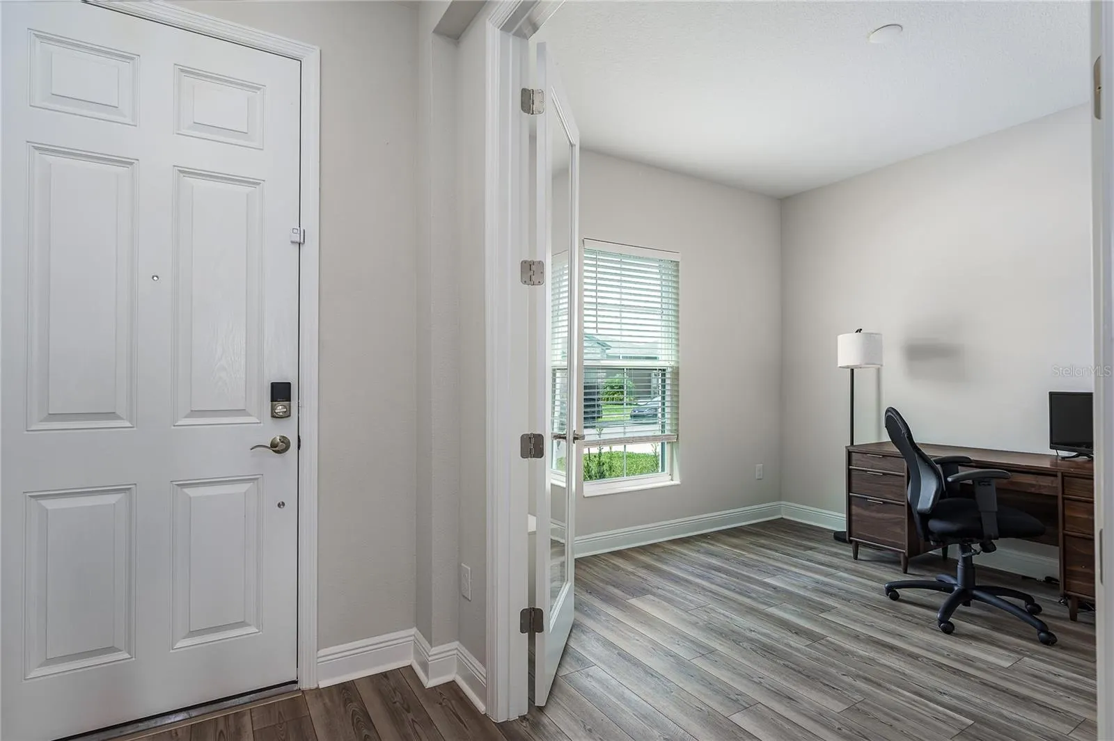 13137 HOMESTEAD LN