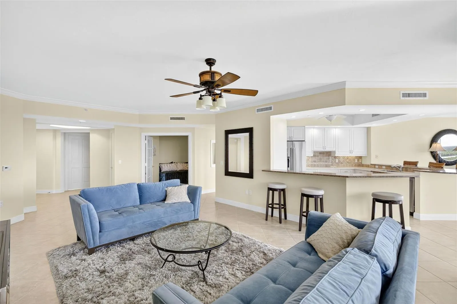 1060 BORGHESE LN #702, #702