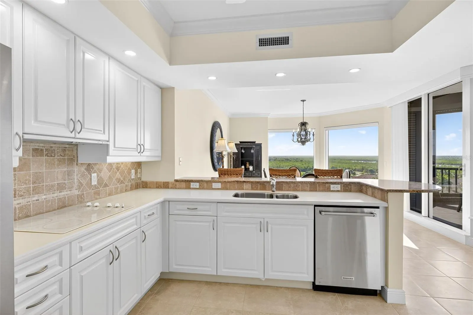 1060 BORGHESE LN #702, #702